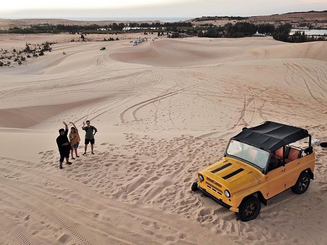 Lái xe ATV leo đồi cát cũng là trải nghiệm vô cùng đáng nhớ khi đến Mũi Né